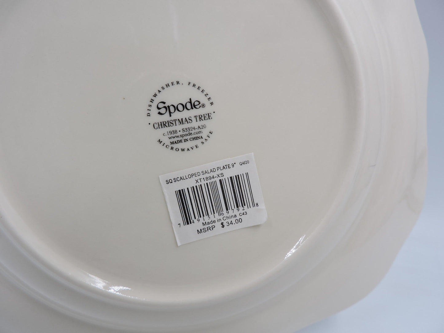 Spode Christmas Tree 9 Inch Scalloped Salad Plate Set of 3