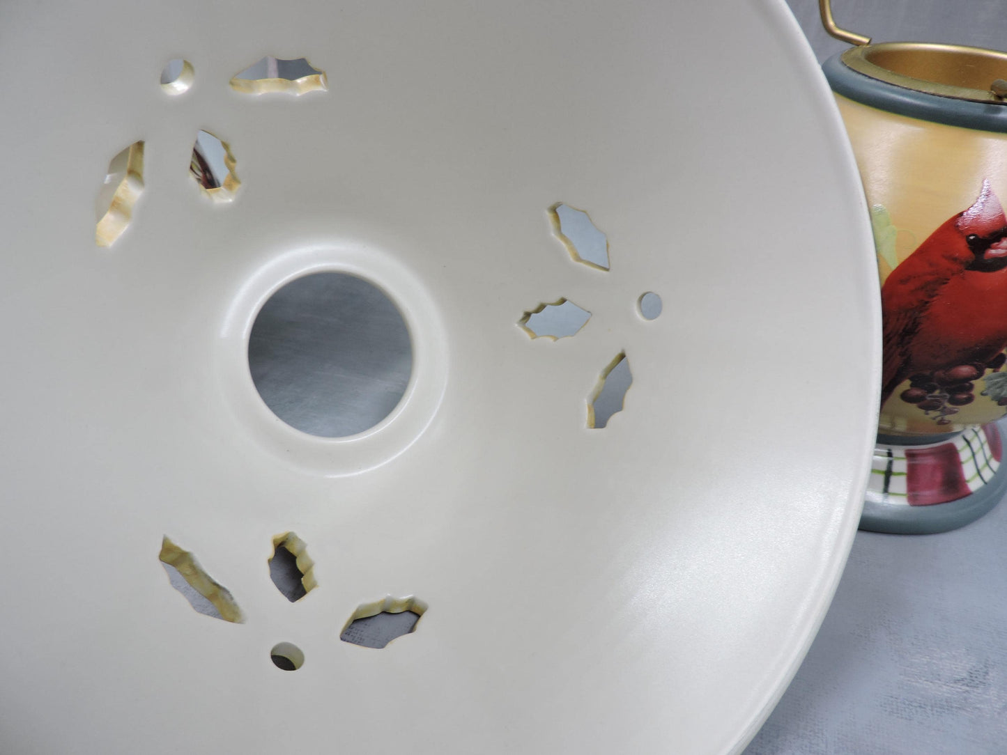 Lenox  holiday Winter greetings tealight lamp