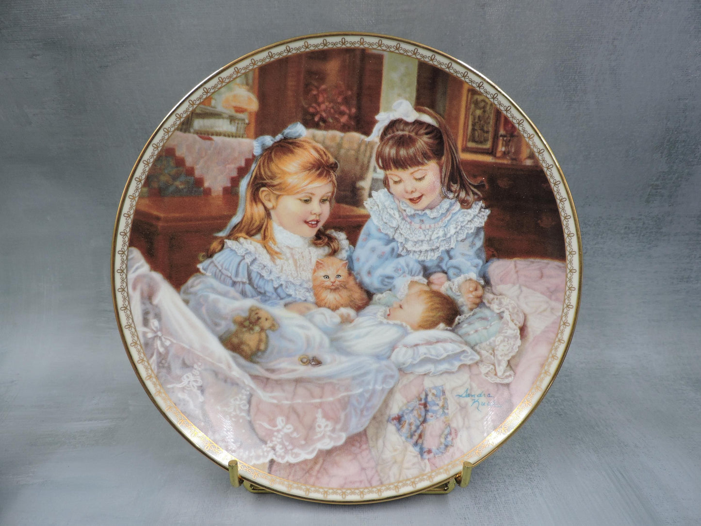 Sandra Kuck "Little One" wall deco plate #1322