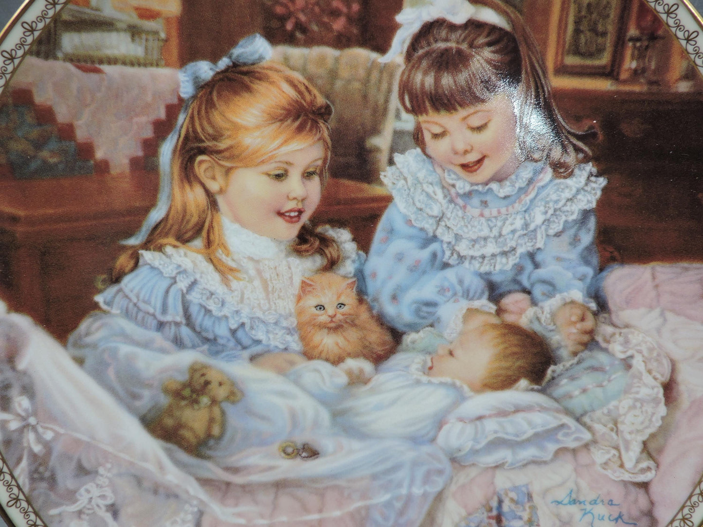 Sandra Kuck "Little One" wall deco plate #1322