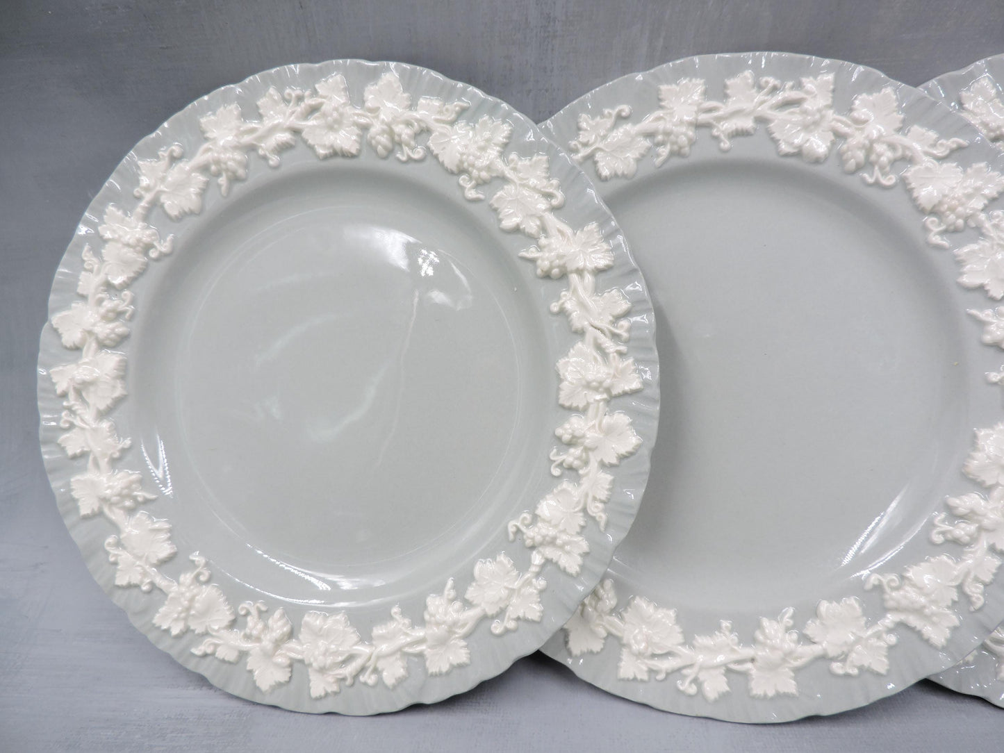 Wedgwood Queens ware Grey Shell Edge Bread Plate set of 4