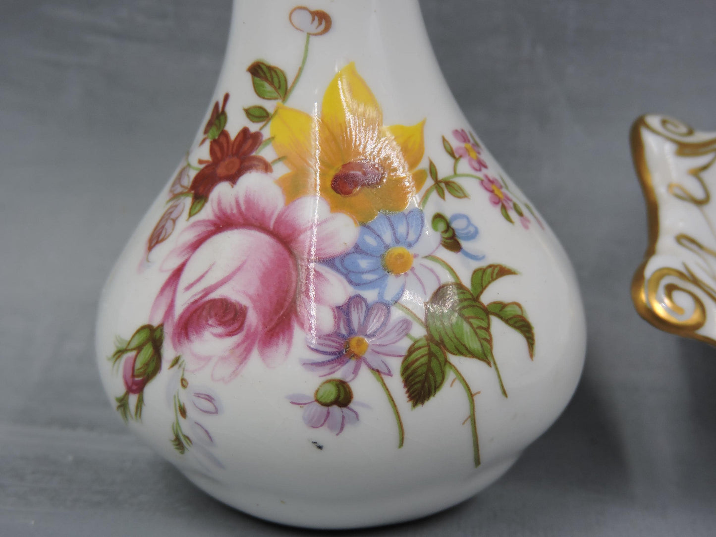 Royal Crown Derby Salt and Pepper Shaker with Tray