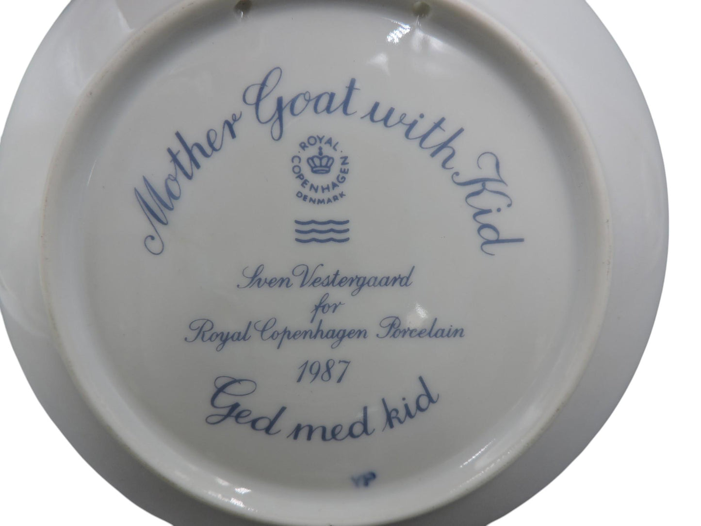 Bing & Grondahl Royal Copenhagen Denmark Plate Set of 3