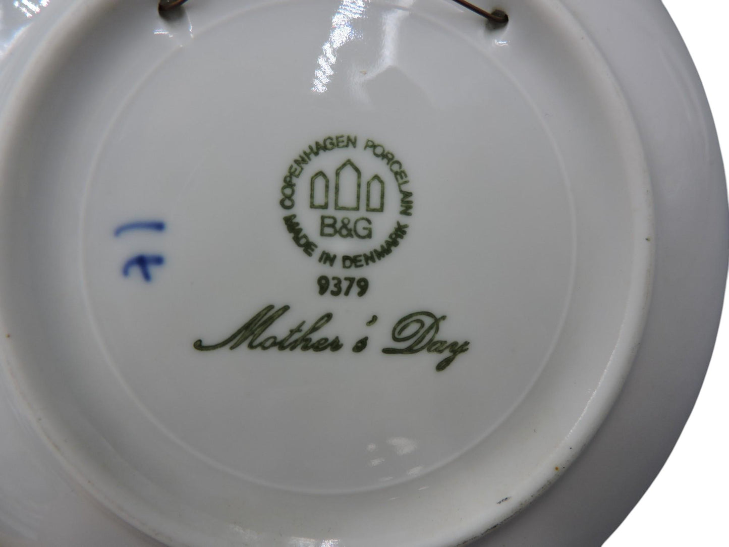 Bing & Grondahl Royal Copenhagen Denmark Plate Set of 3
