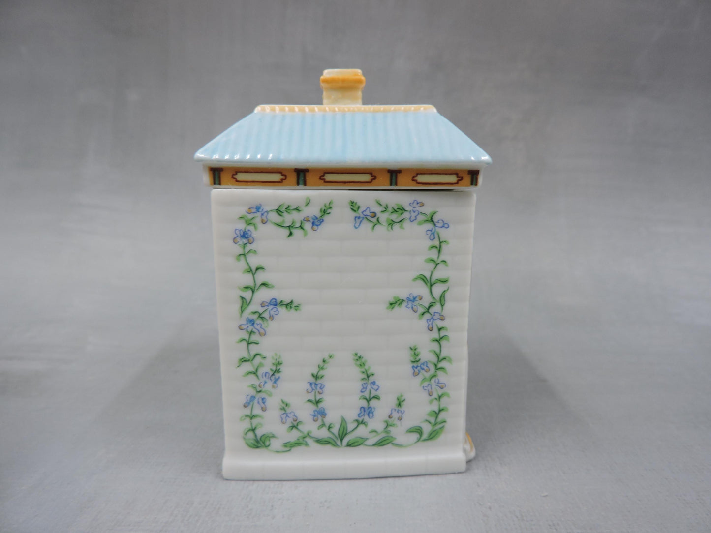 Lenox Spice Village 1989 Basil