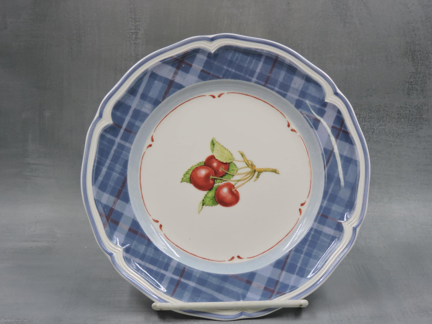 Villeroy and Boch Cottage Accent Salad Plate Blue Plaid #121