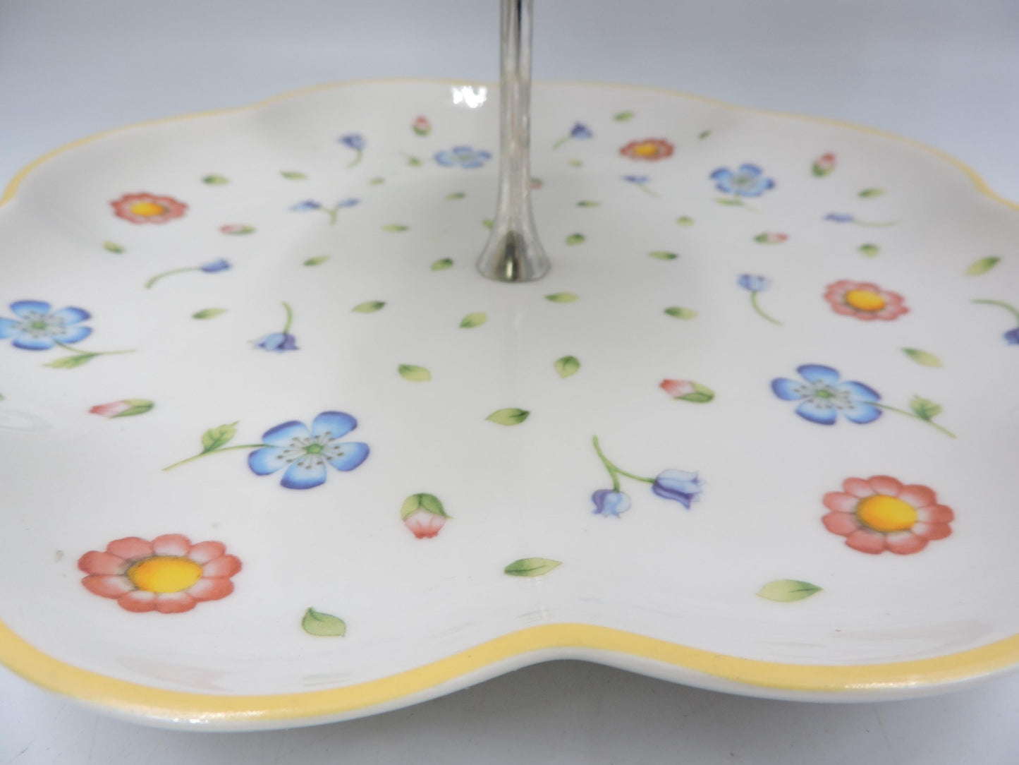 Villeroy Boch Easter Delight 3 Tiered Cake Stand Serving Tray #138