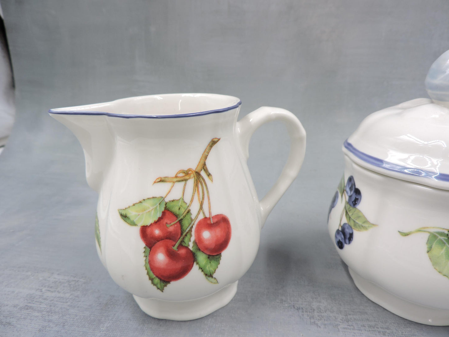 Villeroy and Boch Cottage Creamer and Sugar Bowl
