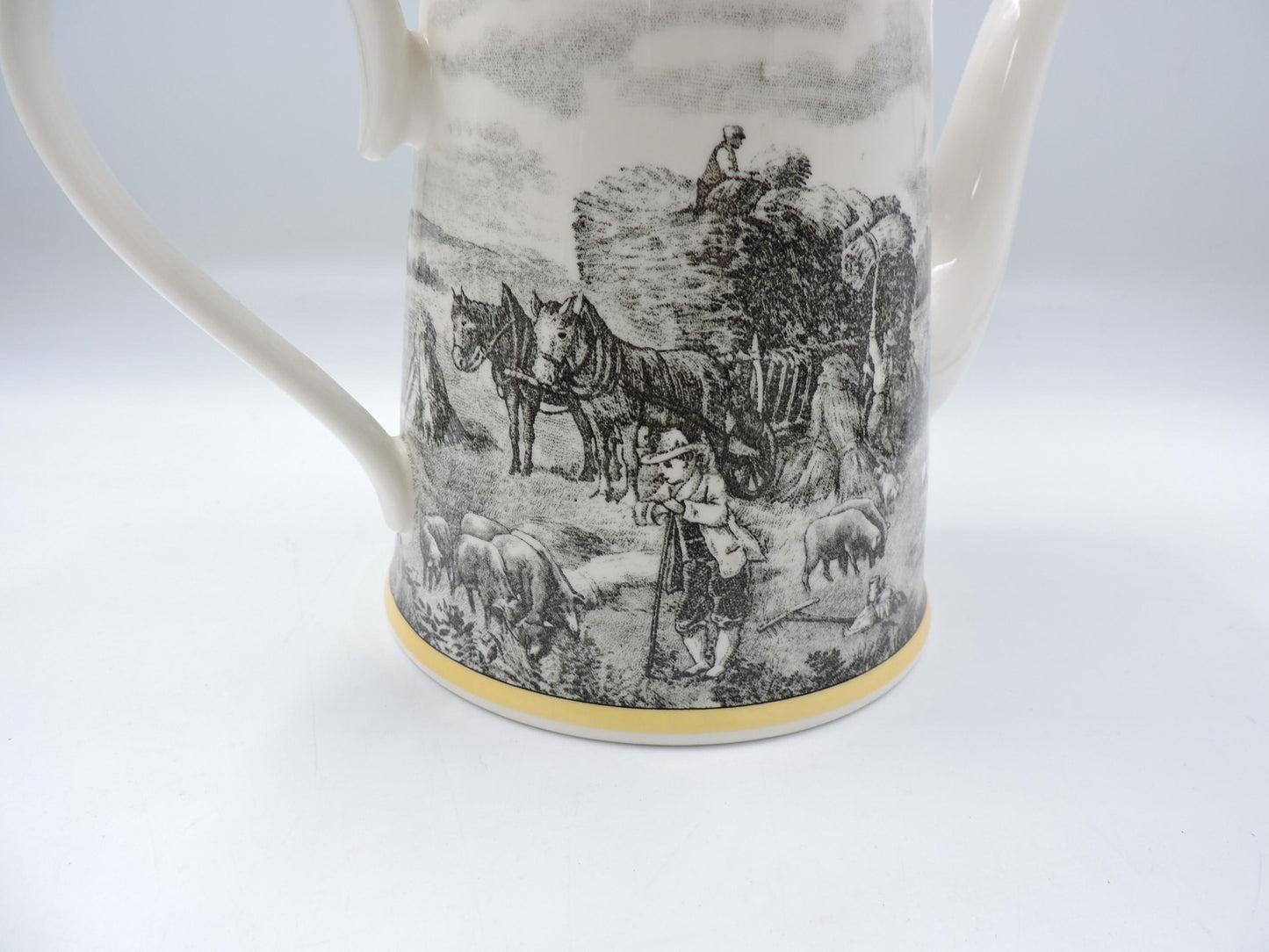 Villeroy and Boch Audun Tea Pot (no lid)