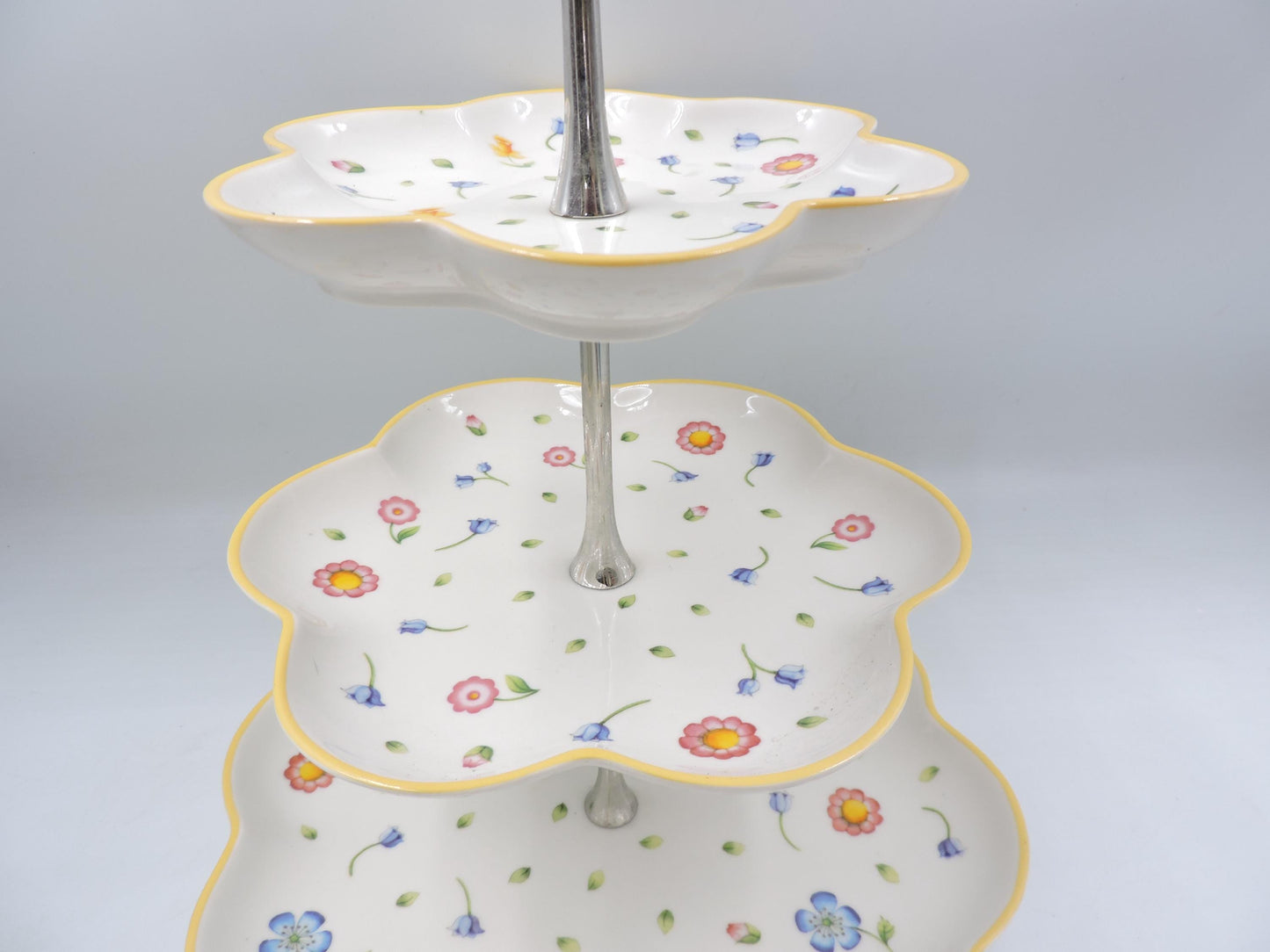 Villeroy Boch Easter Delight 3 Tiered Cake Stand Serving Tray #138