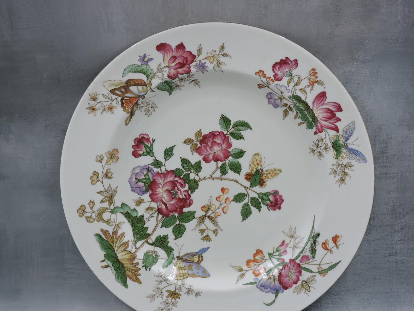 Wedgwood Charnwood Buffet Plate