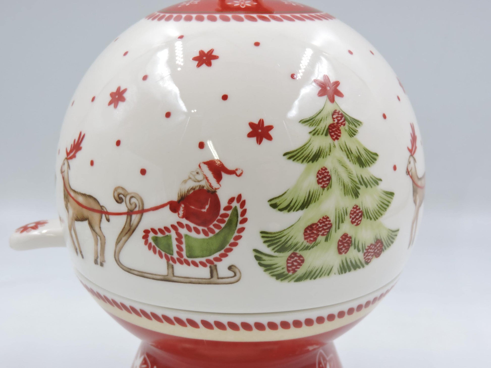 14-8588-6610 Villeroy and Boch Bakery Delight Apple Baker