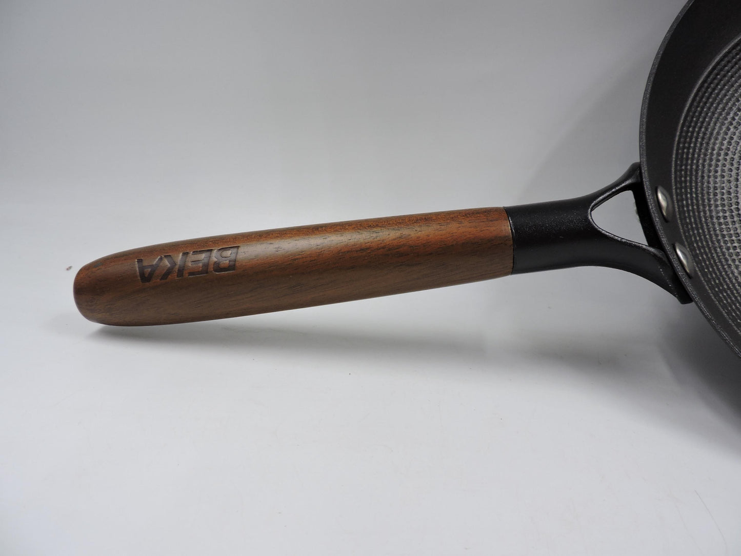 Beka Seasoned Cast Iron Frying Pan 9.4"