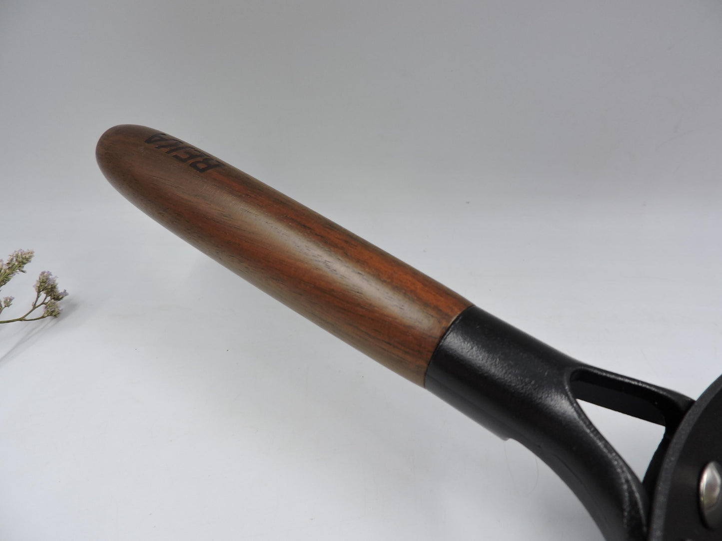 Beka Seasoned Cast Iron Frying Pan 9.4"