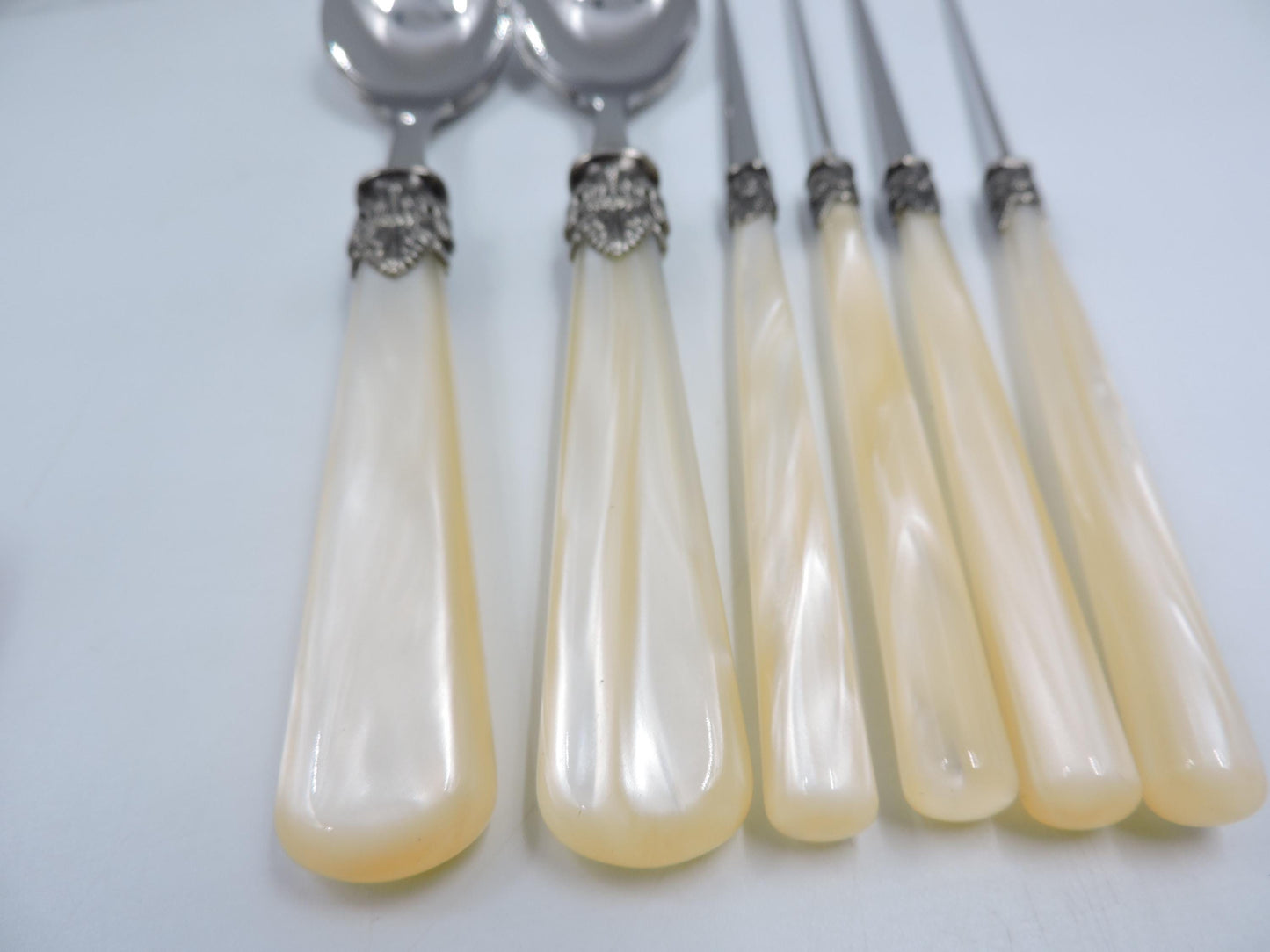 EME Flatware Napoleon Spoon, chopsticks 4pcs (Brand New)