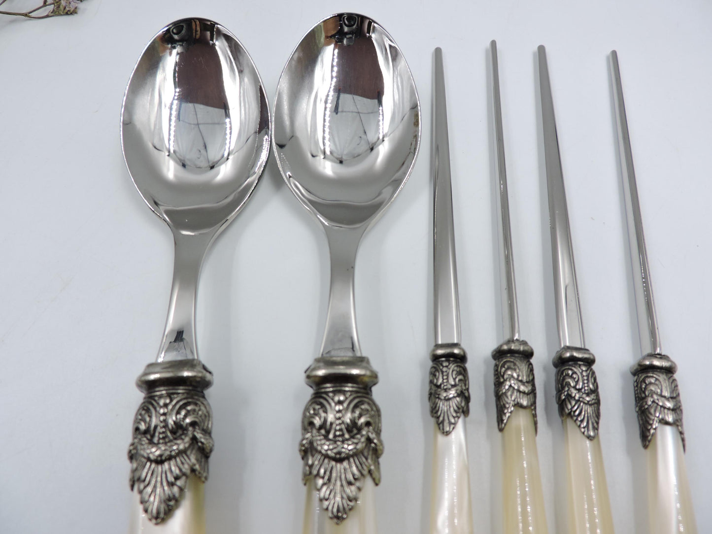 EME Flatware Napoleon Spoon, chopsticks 4pcs (Brand New)