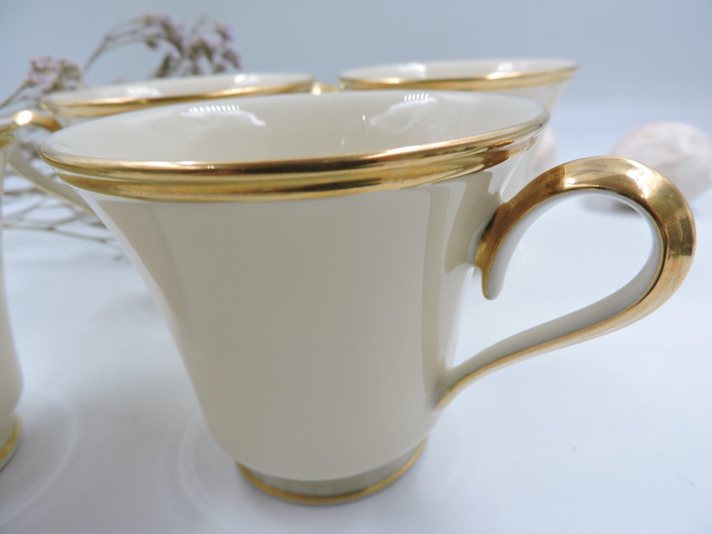 Lenox Eternal Tea Cup and Saucer set of 4