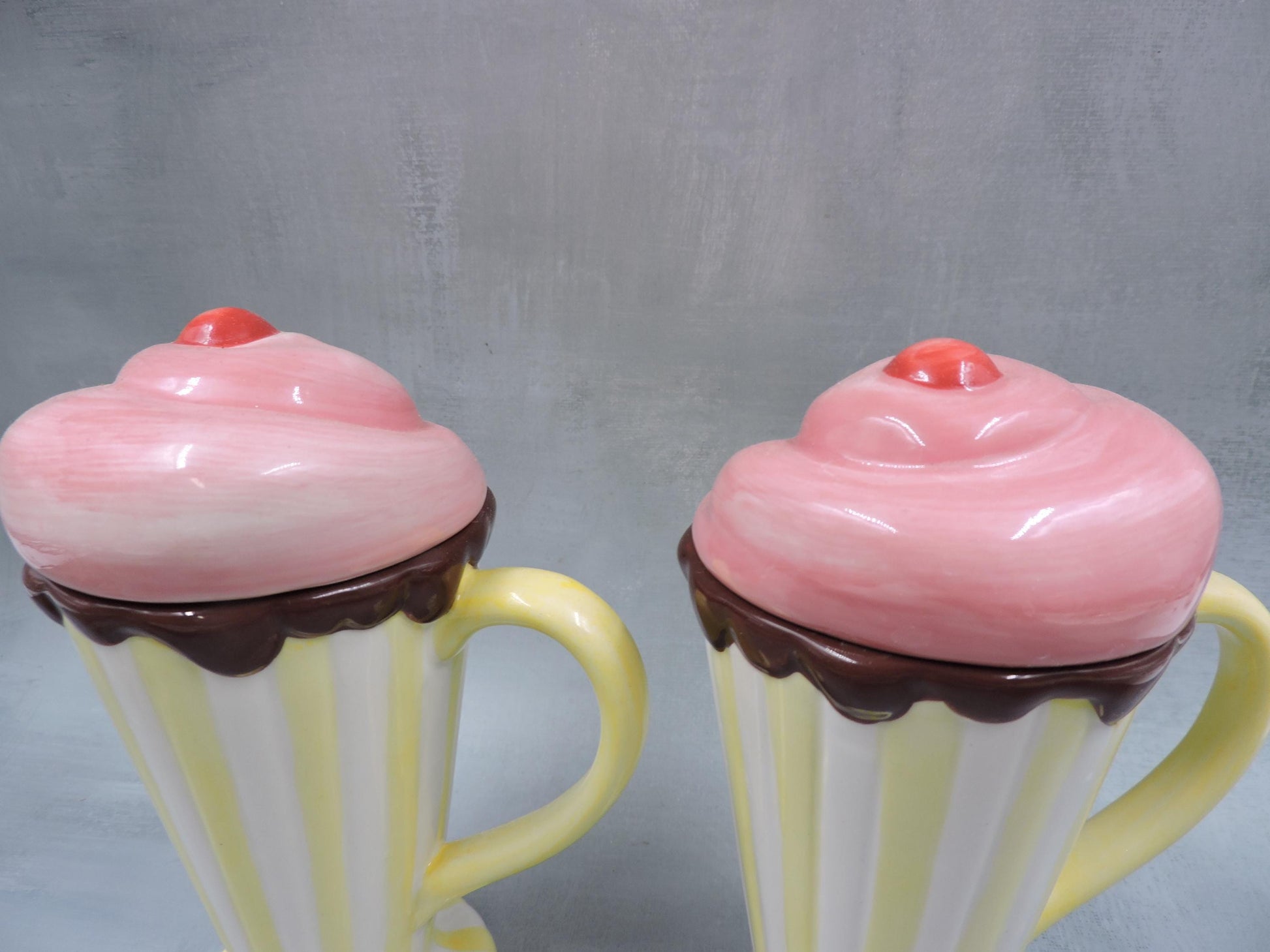 Gorham merry go round ice cream cup with lid set of 2