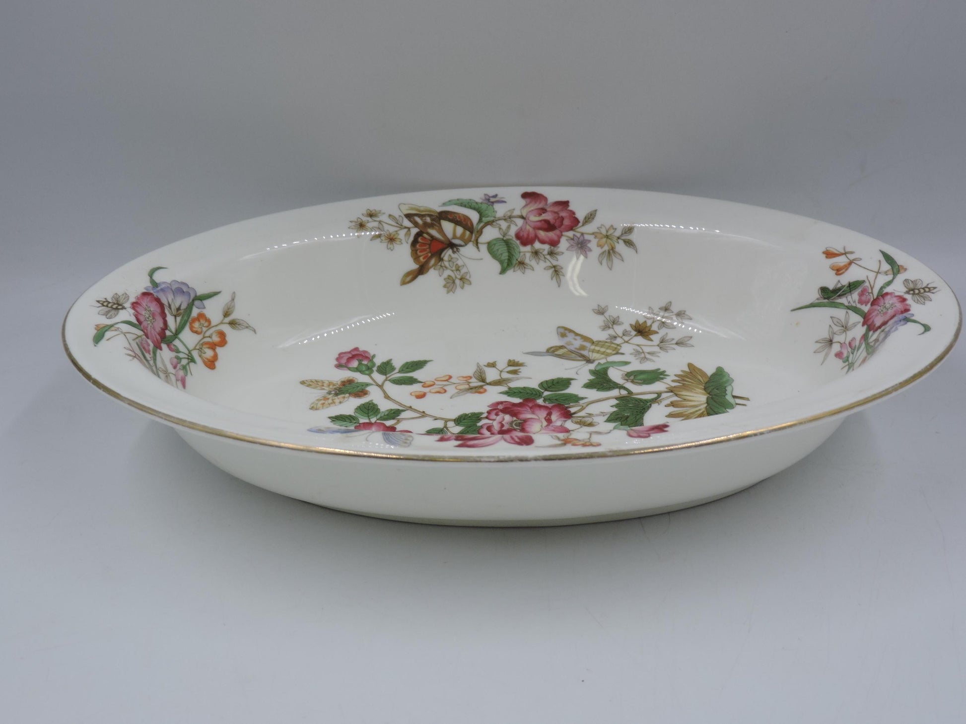 Wedgwood Charnwood Oval Bowl – Vintage Ceramic Serving Dish