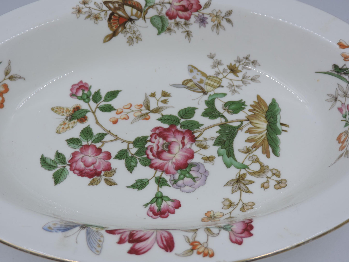 Wedgwood Charnwood Oval Bowl – Vintage Ceramic Serving Dish