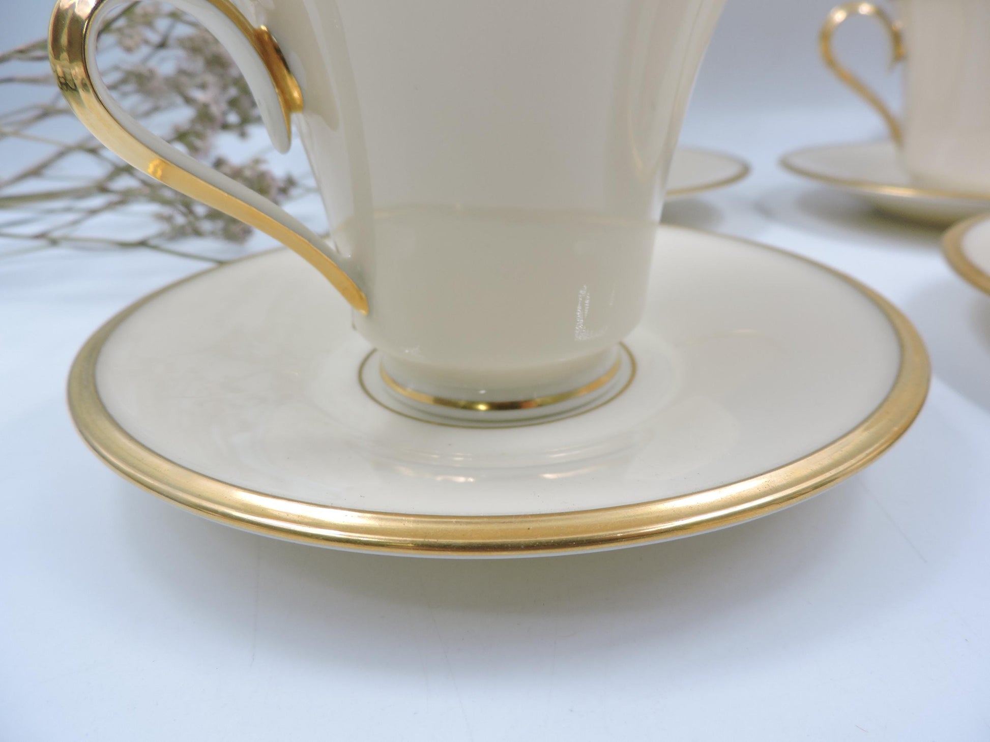 Lenox Eternal Tea Cup and Saucer set of 4
