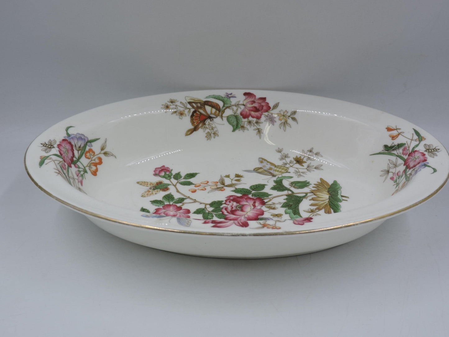 Wedgwood Charnwood Oval Bowl – Vintage Ceramic Serving Dish
