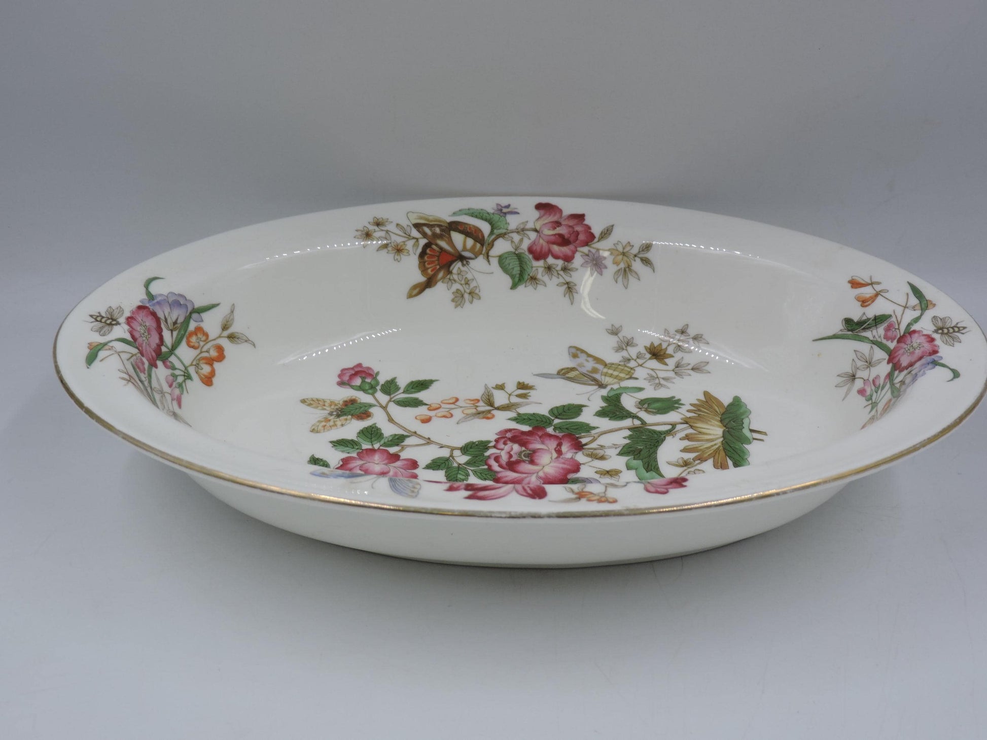 Wedgwood Charnwood Oval Bowl – Vintage Ceramic Serving Dish