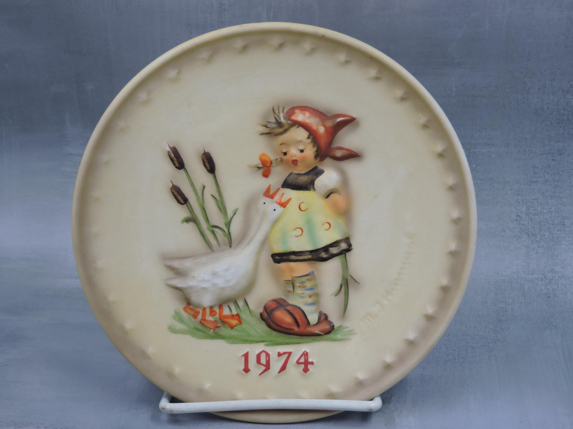 Hummel 1974 Plate