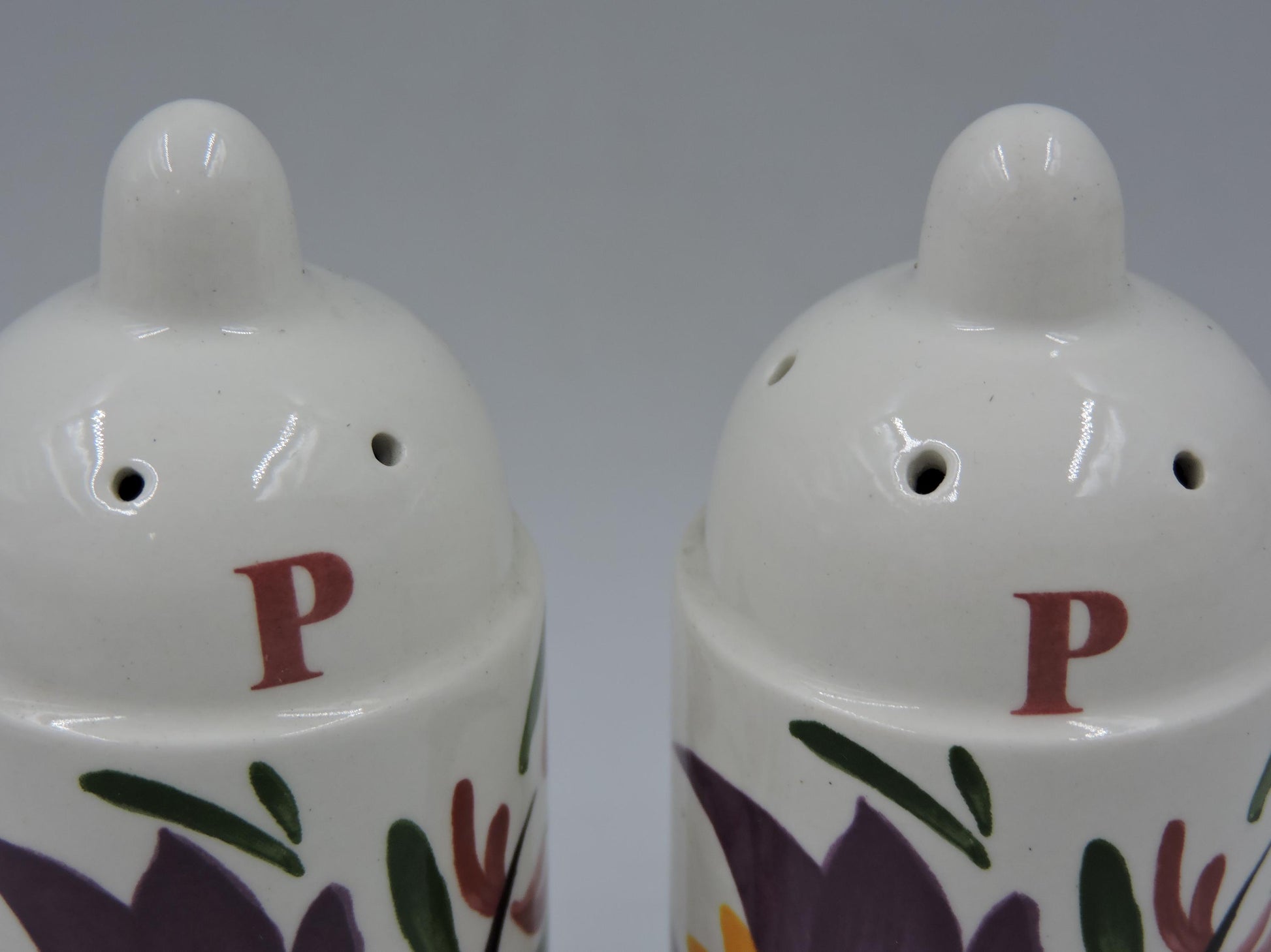 Portmeirion Welsh Dresser Pepper Shaker Set – 4.5" (2 Peppers)