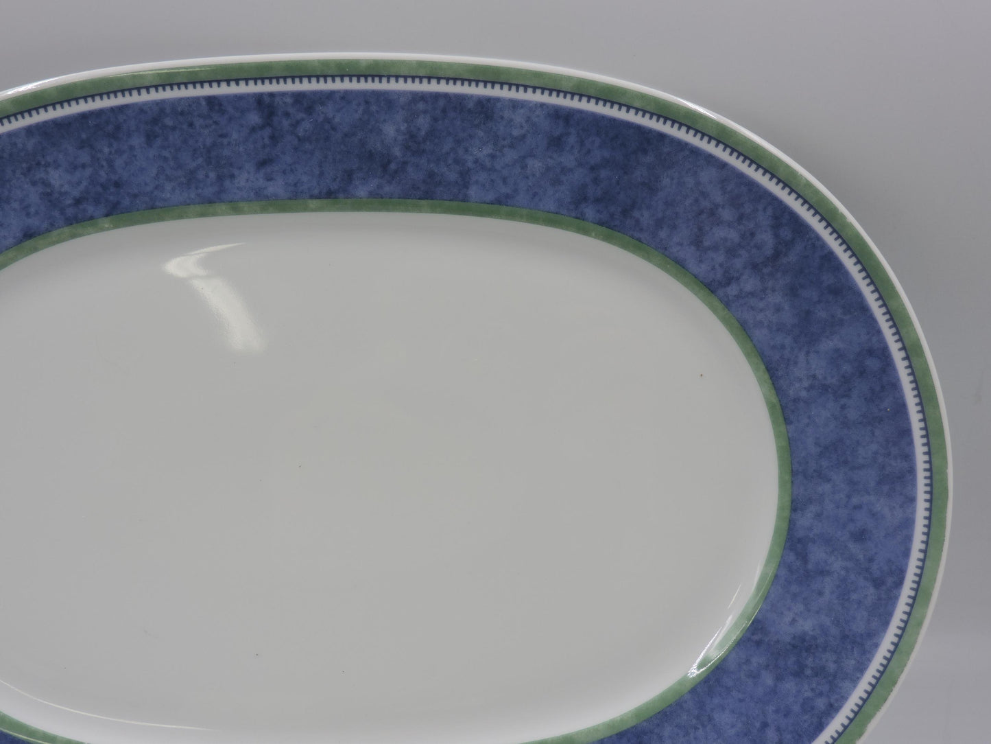 Villeroy & Boch Switch3 Oval Platter
