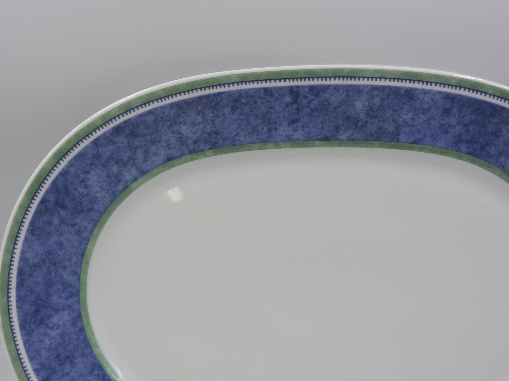 Villeroy & Boch Switch3 Oval Platter