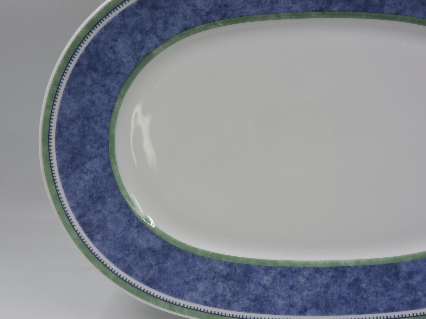 Villeroy & Boch Switch3 Oval Platter