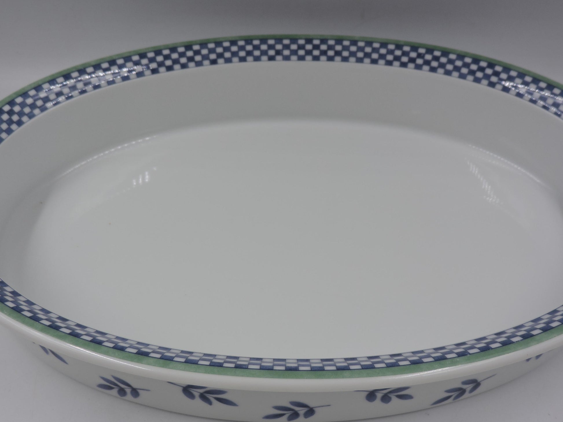 Villeroy & Boch Switch3 Oval Baker