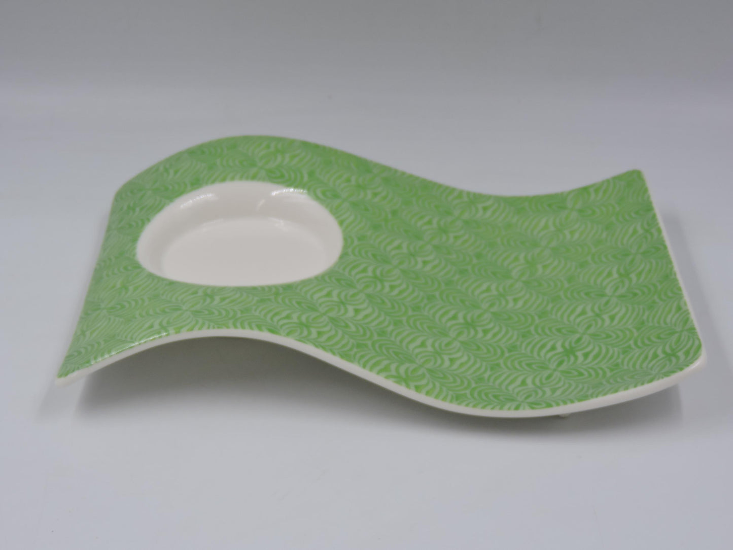 Villeroy & Boch New Wave Caffe Pantaval 8 7/8" Party Plate