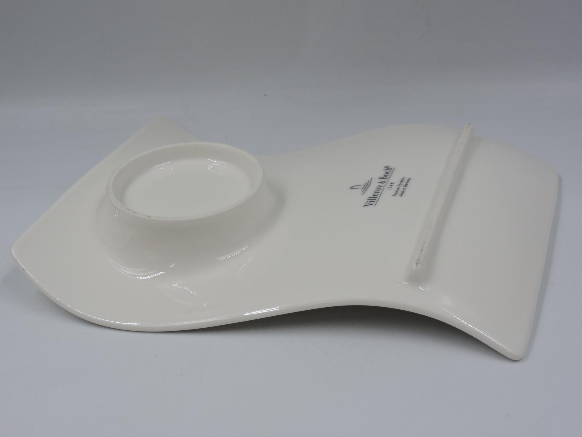 Villeroy & Boch New Wave Cafe Large 8 7/8" Party Plate