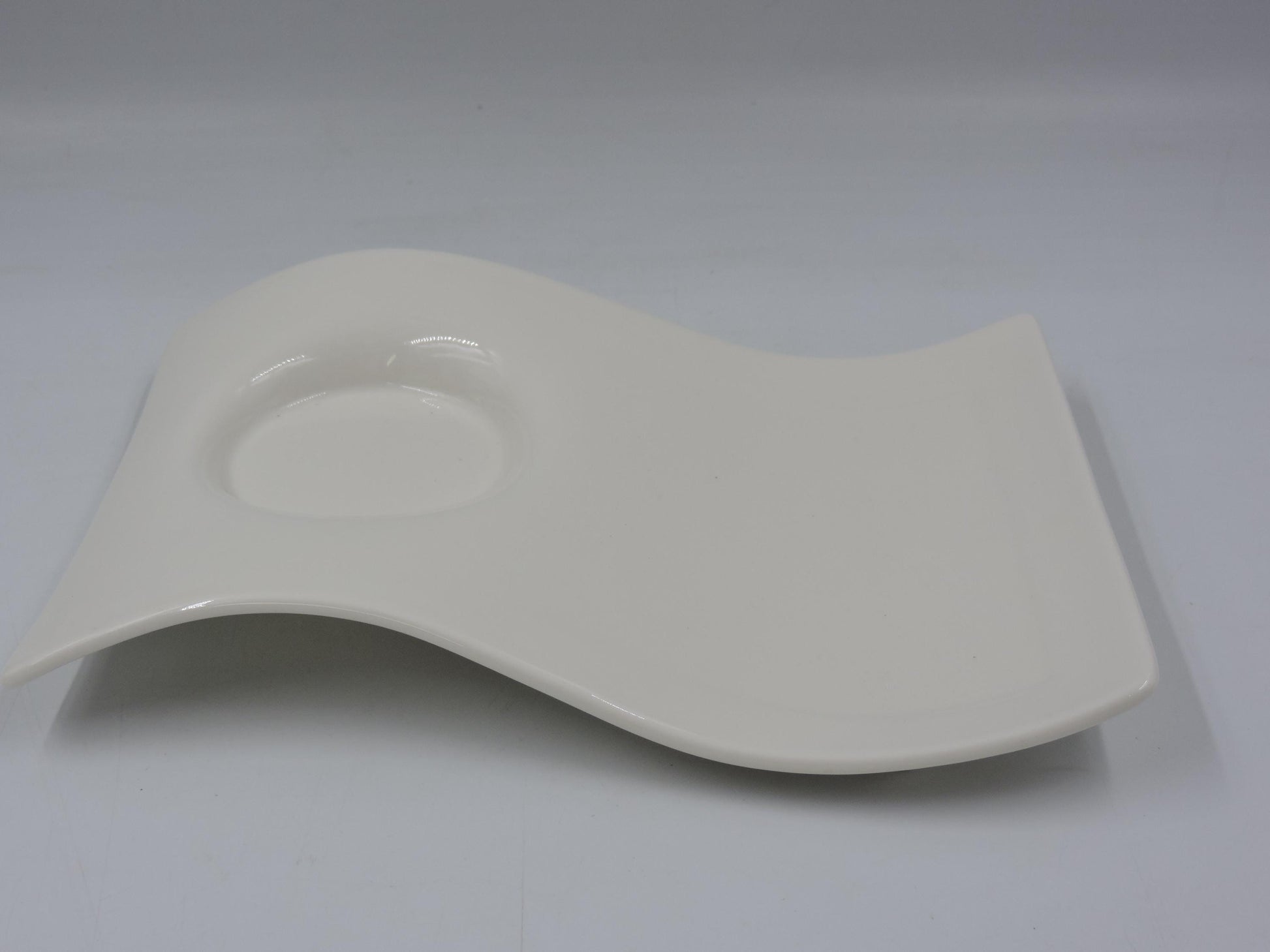 Villeroy & Boch New Wave Cafe Large 8 7/8" Party Plate