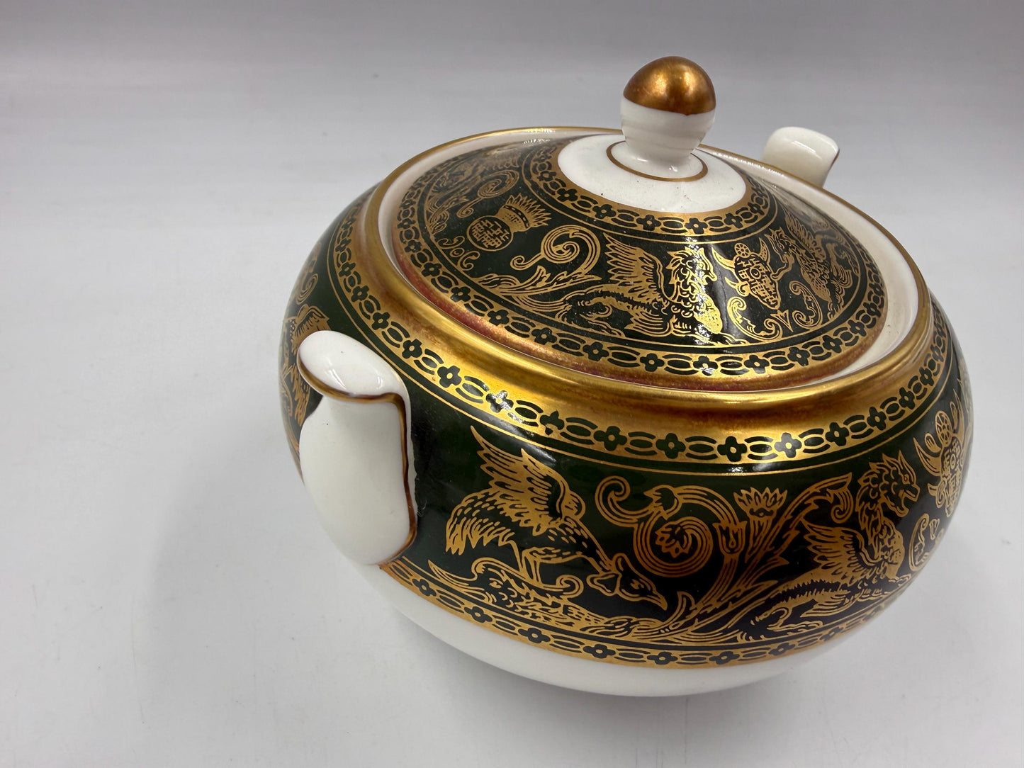 Wedgwood Florentine Green Gold W4170 Sugar Bowl