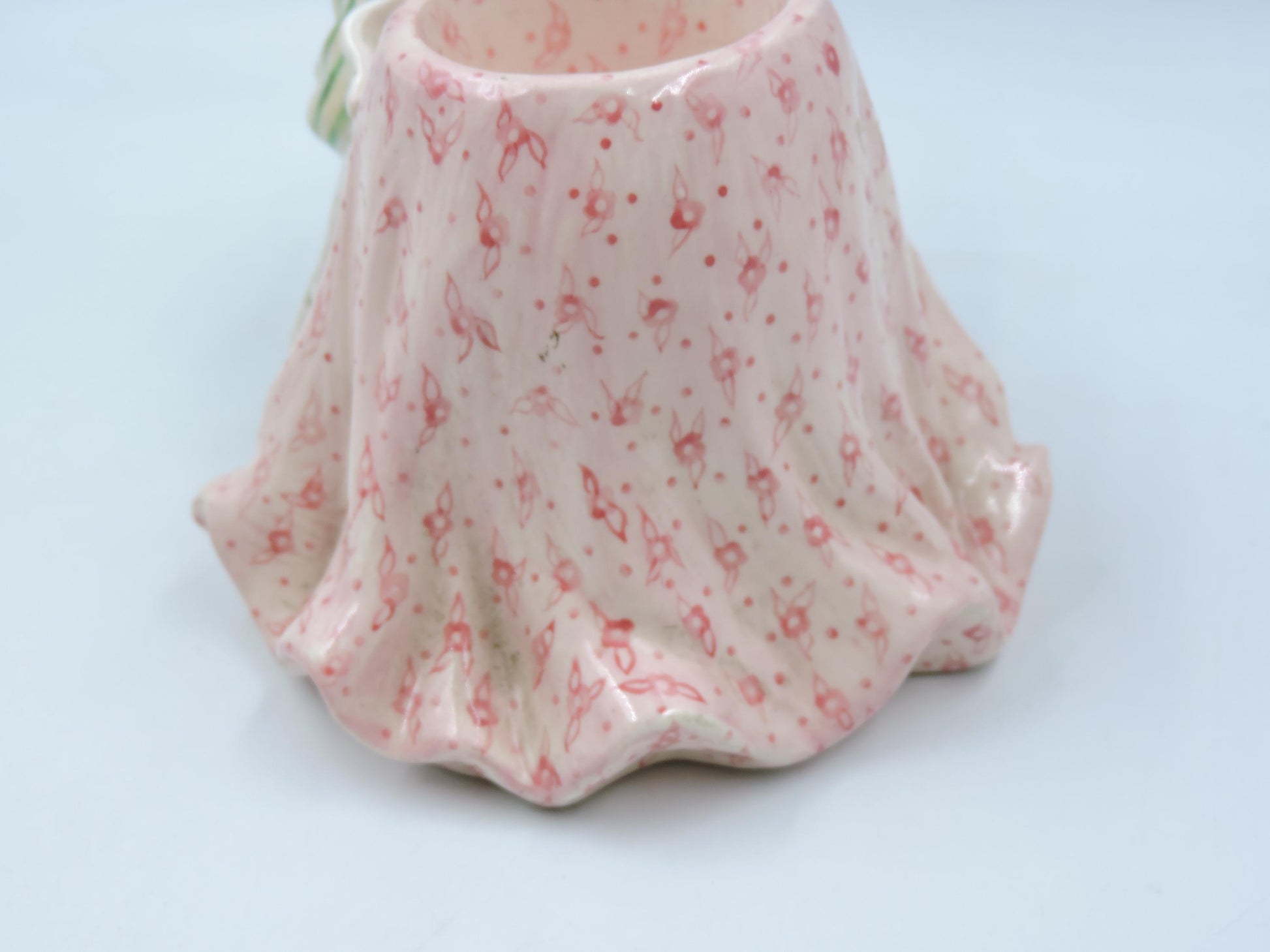 Vintage Blue Sky "18 Carrots" by Laura Kelly: Garden Girl Candle Holder