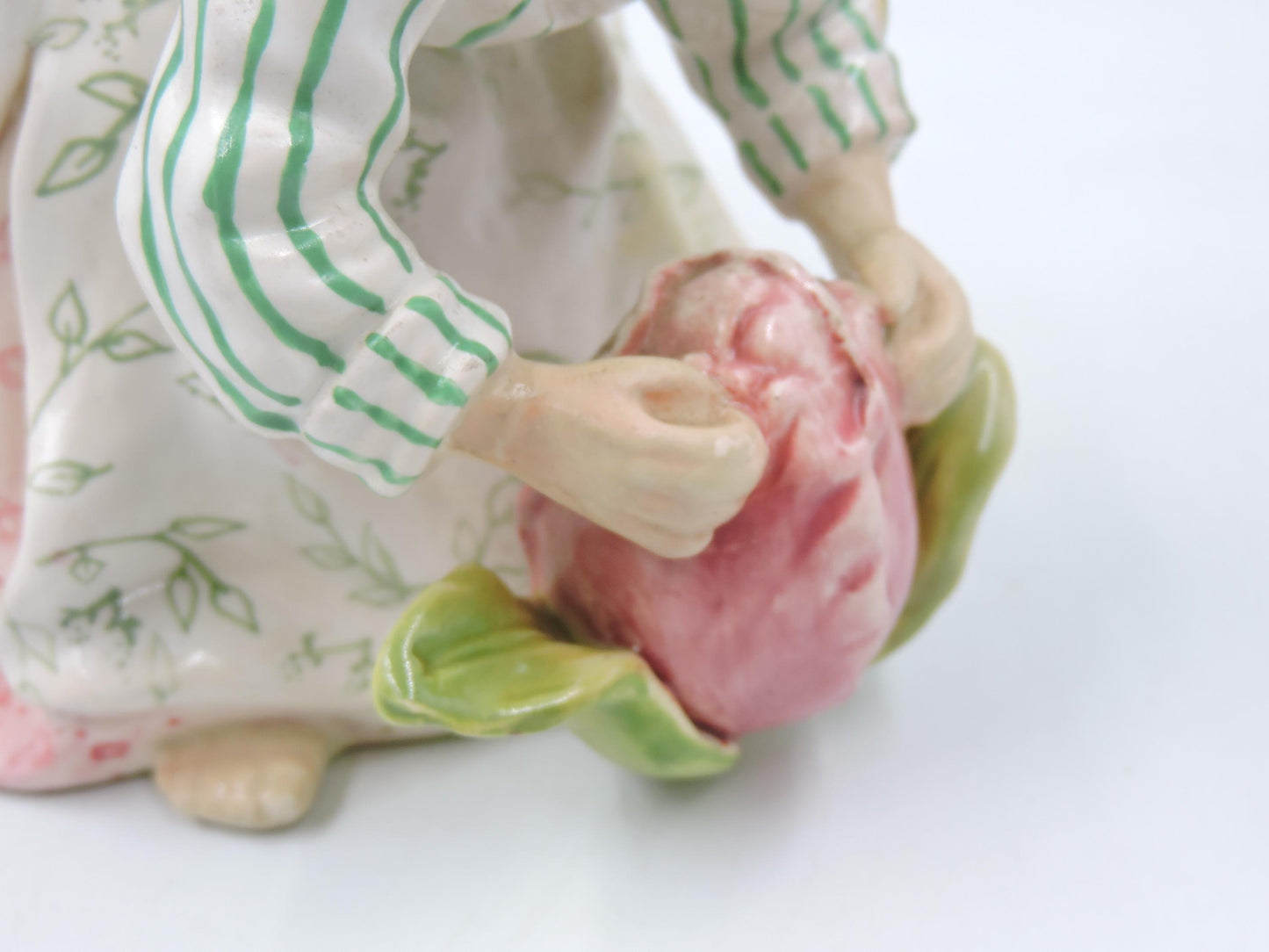 Vintage Blue Sky "18 Carrots" by Laura Kelly: Garden Girl Candle Holder