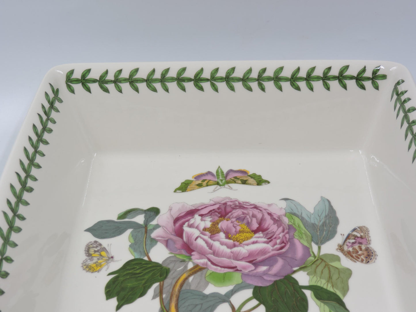 Portmeirion Botanic Garden Square Baker (Old Stamp)