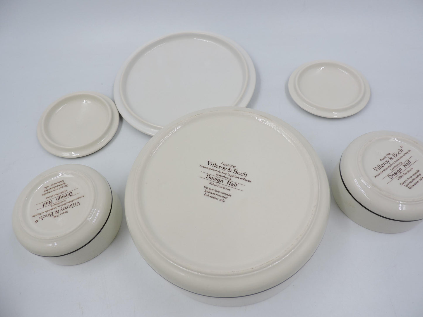 Villeroy and Boch Naif Bowl with Lid set of 3