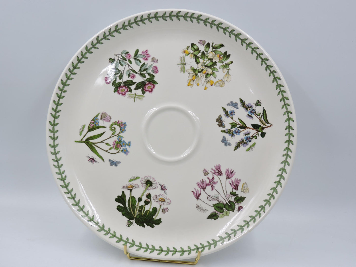Portmeirion Botanic Garden  13 1/2" Round Platter