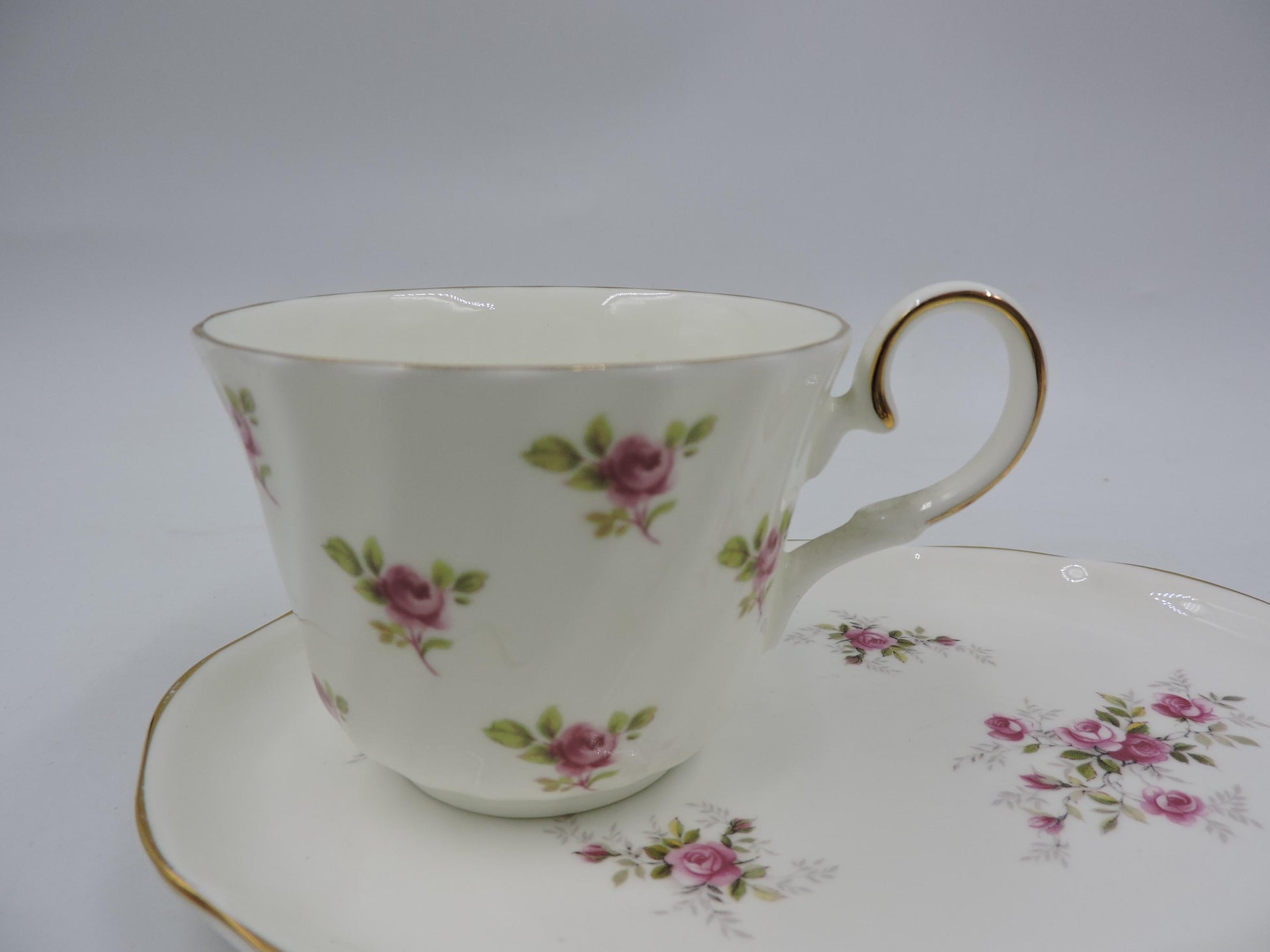 Heirloom England Bone China Set