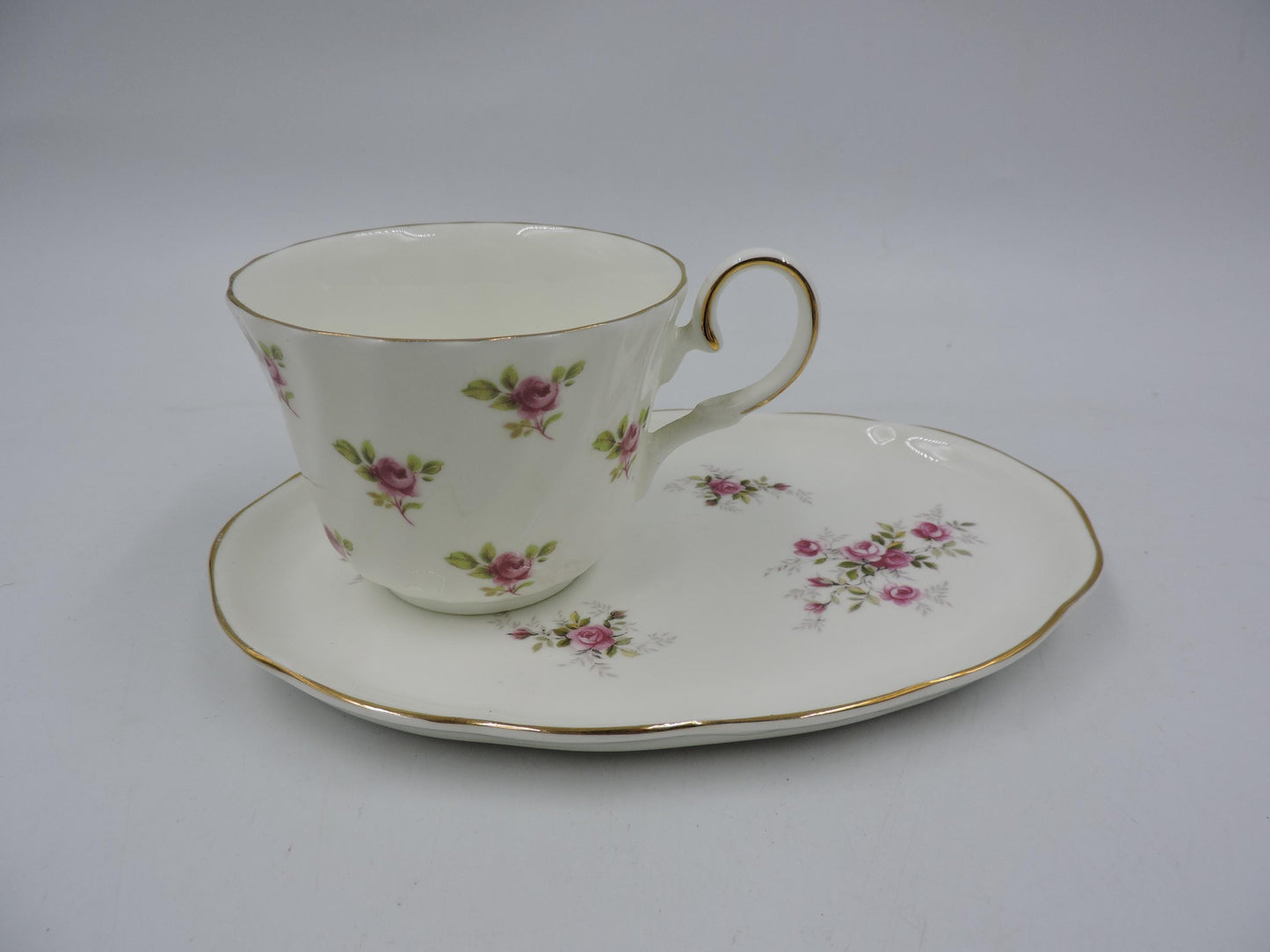 Heirloom England Bone China Set
