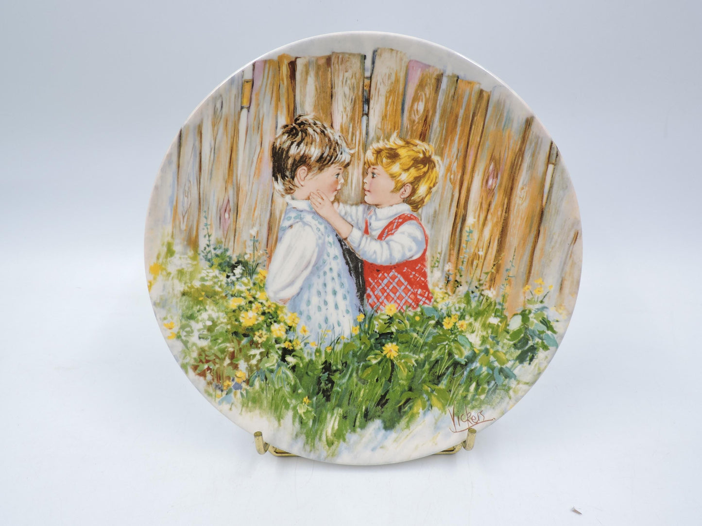 Wedgwood "Be my friend" wall deco plate