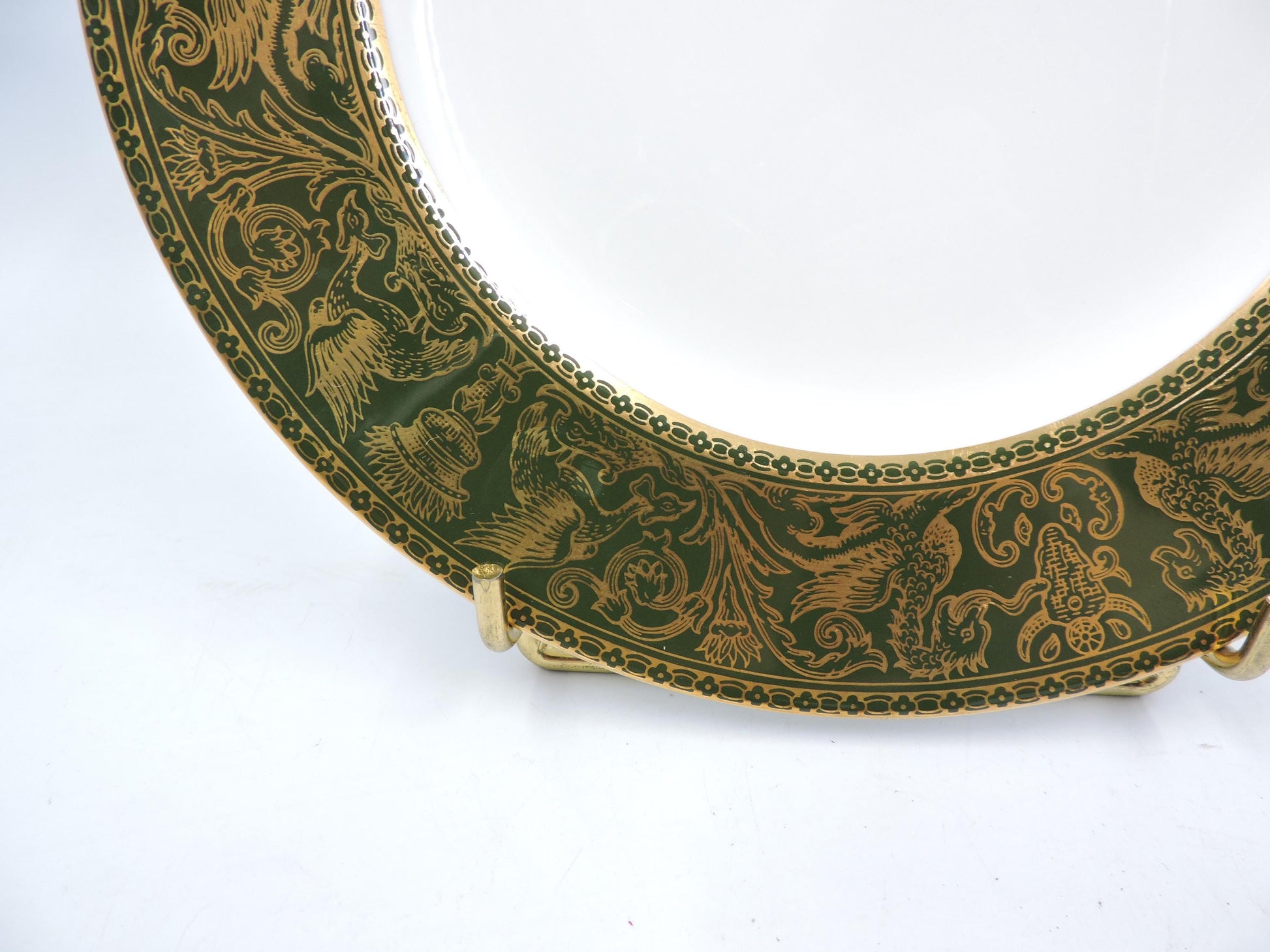 Wedgwood Florentine Dark Green Gold W4170 Salad Plate