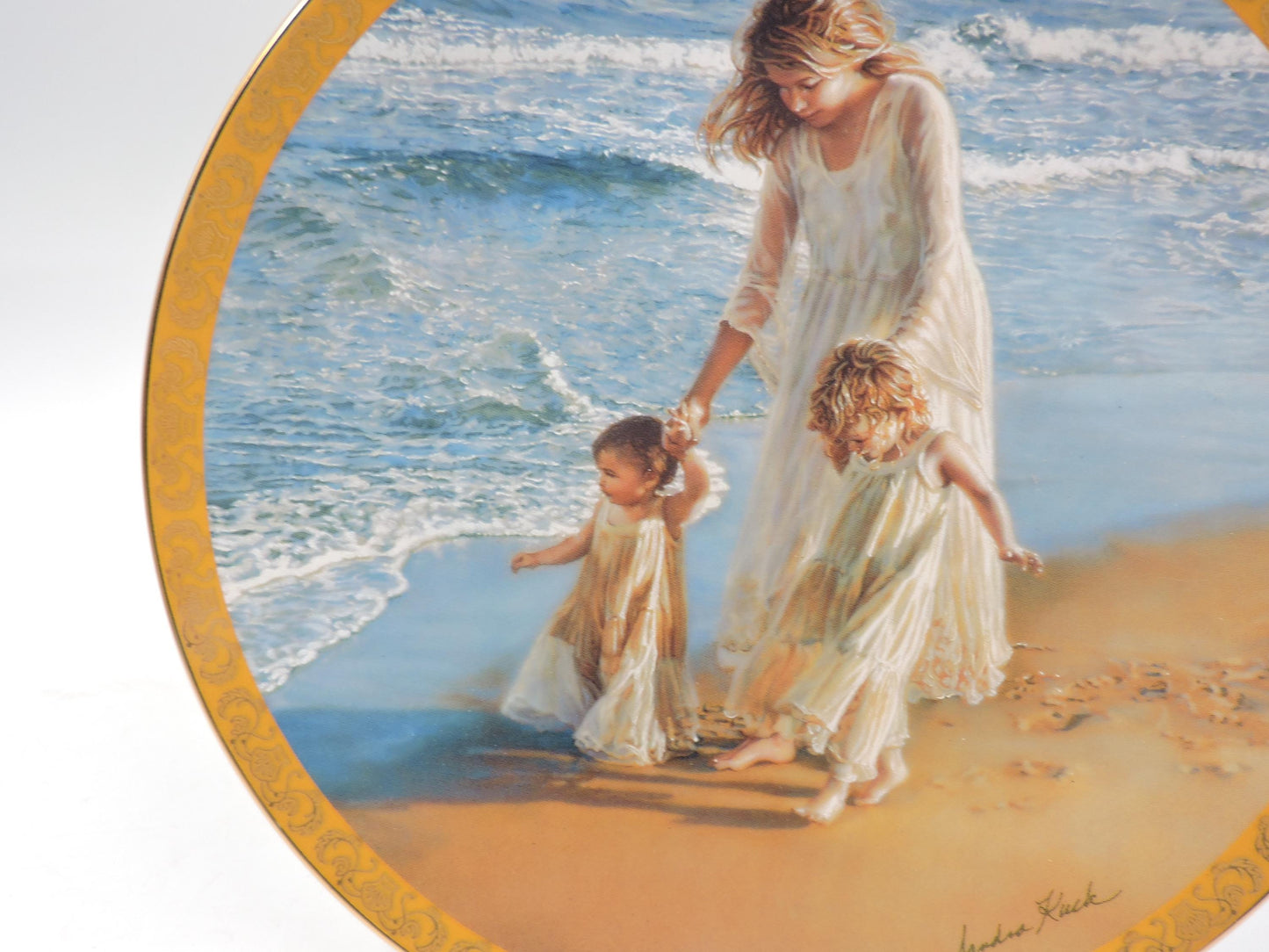 Sandra Kuck "Oceans of Love" wall deco plate