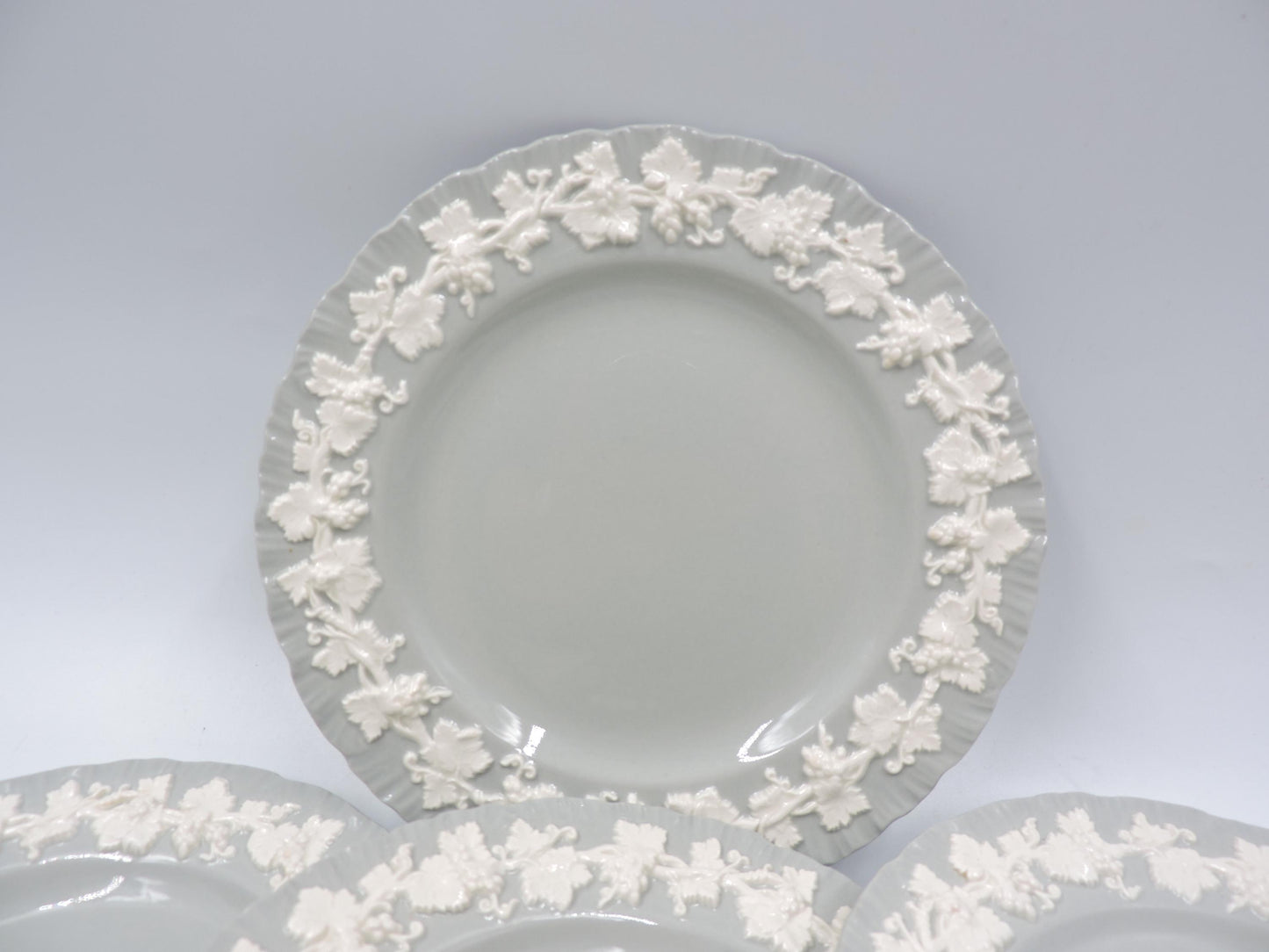 Wedgwood Queens ware Grey Shell Edge Bread Plate set of 4