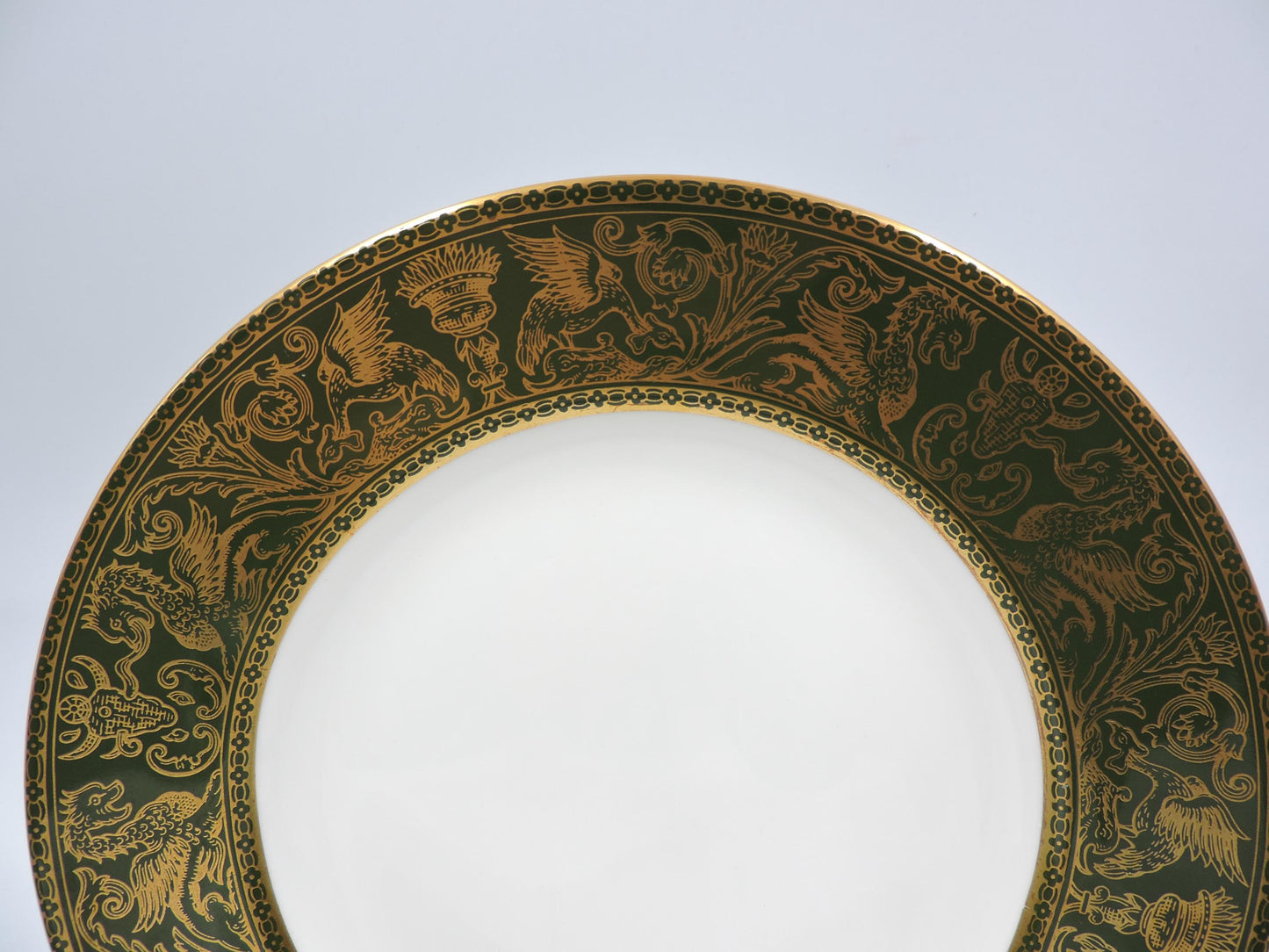 Wedgwood Florentine Dark Green Gold W4170 Salad Plate