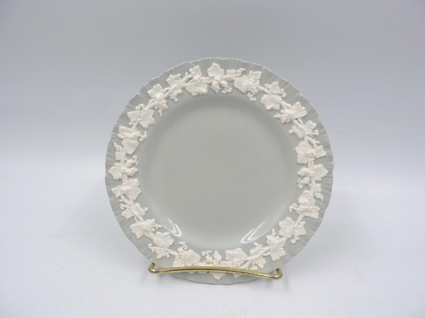Wedgwood Queens ware Grey Shell Edge Bread Plate set of 4